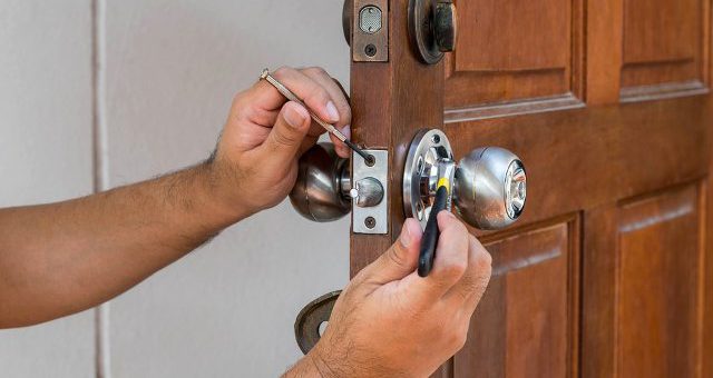 Why use an automotive locksmith?